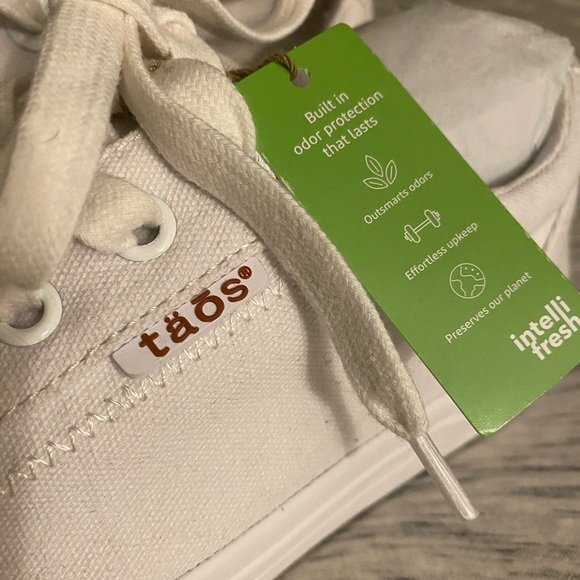 Taos | Women’s White Canvas Sneakers [NWT!] - Picture 5 of 7